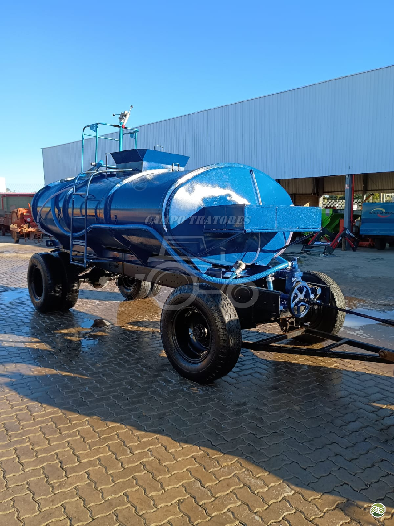 IMPLEMENTOS AGRICOLAS CARRETA TANQUE TANQUE 12000 LITROS Campo Tratores SAO CARLOS SÃO PAULO SP
